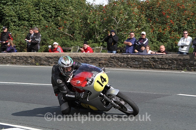 IMG_0475 - 500cc Classic TT Race