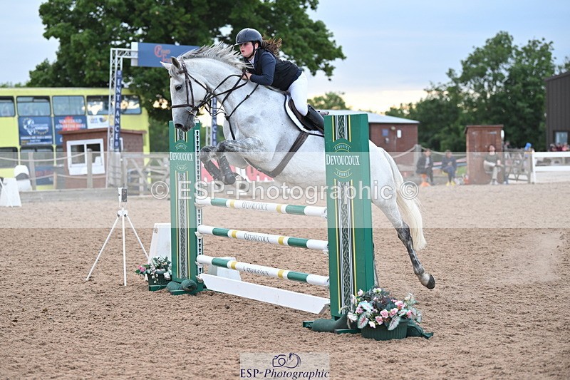 240629A-201811-10361 - Cls 20-22 Children on Horses