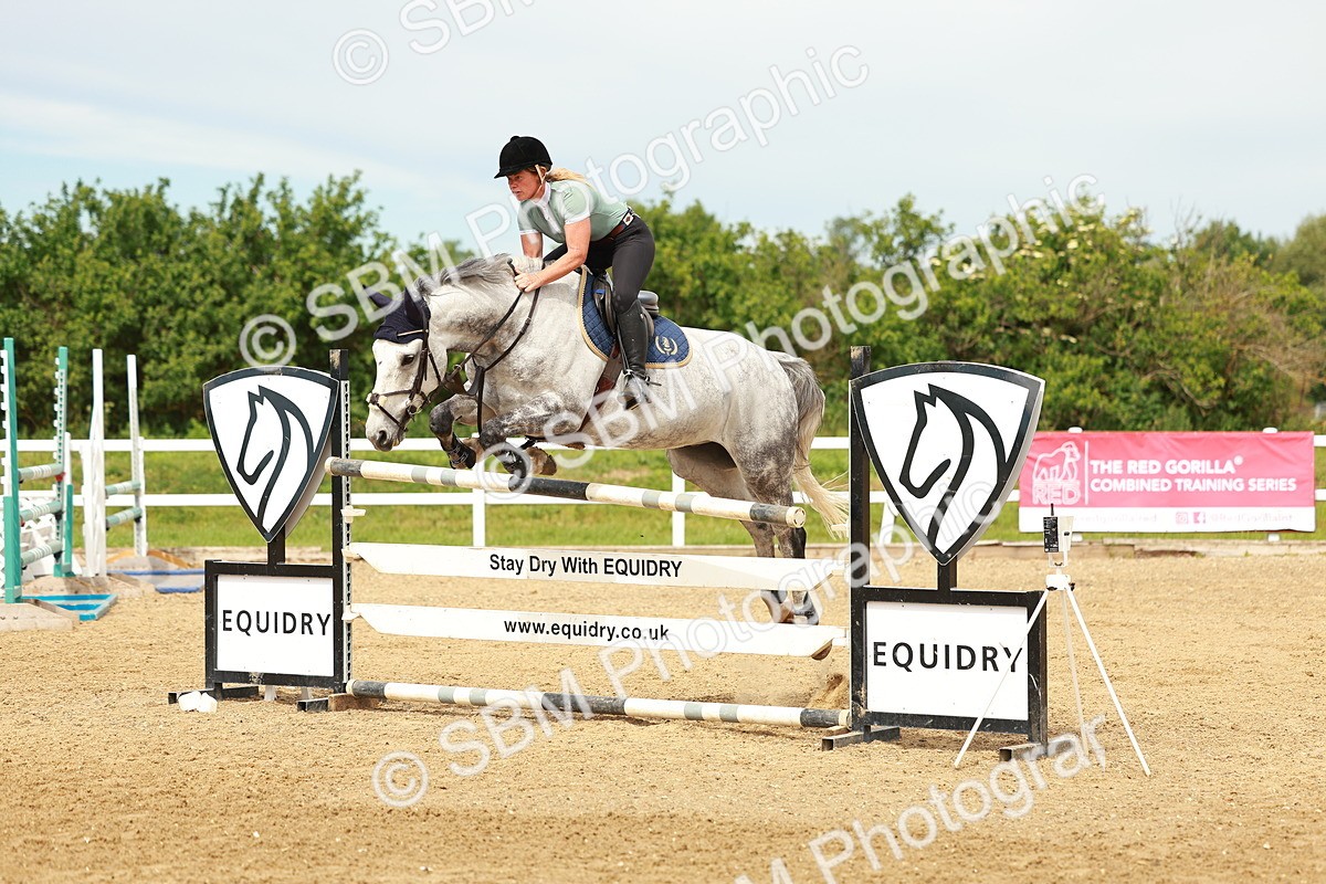 SBM_002234 - Class 4 - Senior Newcomers - 1.10m