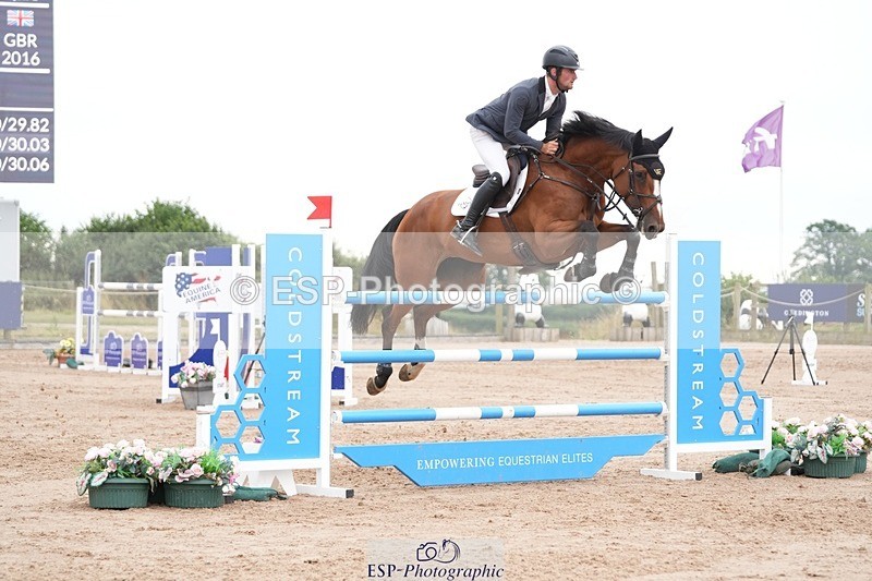 250718-103433-09766 - Cls 2, 3 Star Small Tour Start til Break