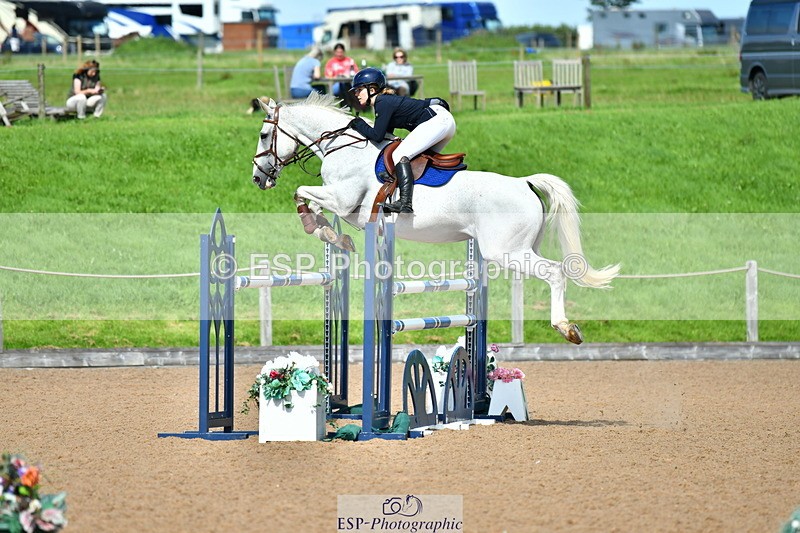 230811A-154730-05969 - Cls 24 Nat 1.30m Open