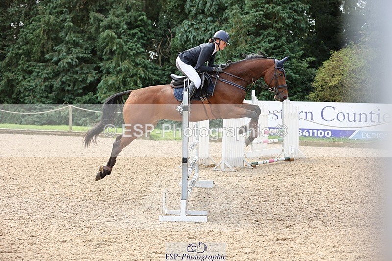 240817-095224-00447 - 02A Snr Brit Nov