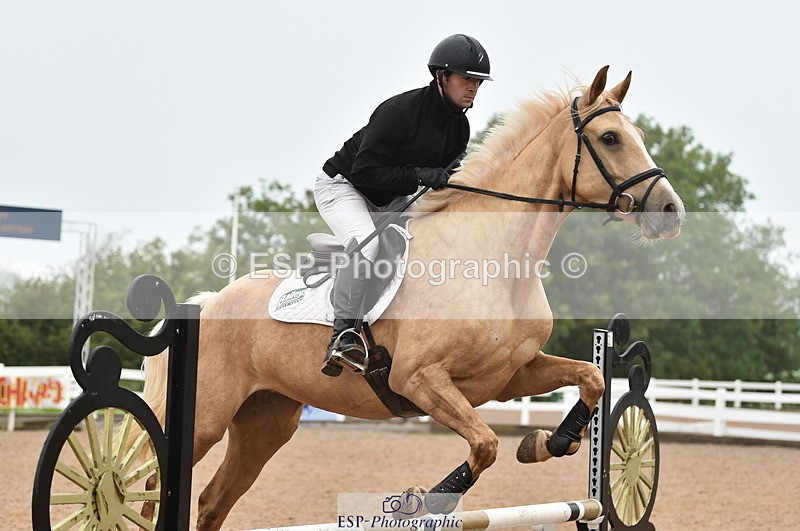 220829A-171638-00395 - 80cm Classes 5a 5b & 6