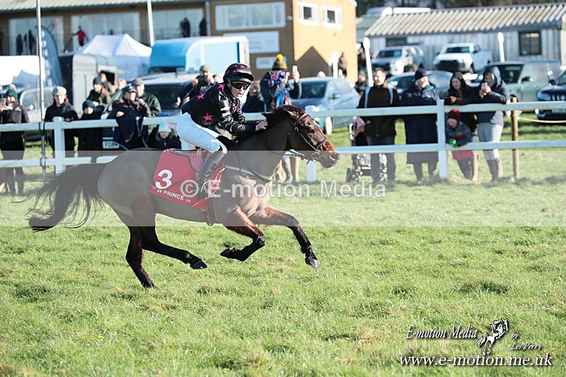 PtP 230324 1215 - Tedworth Hunt PtP Larkhill Raccourse 23rd March 2024