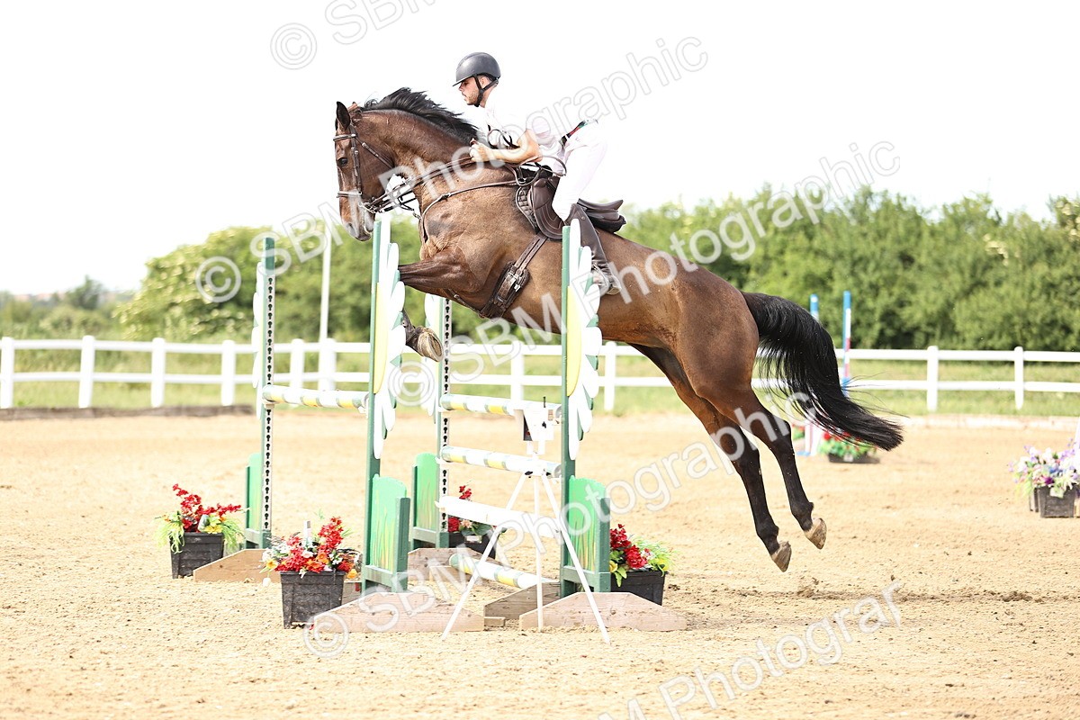 SBM_005159 - Class 12 - 1.15m Open (Members Cup)