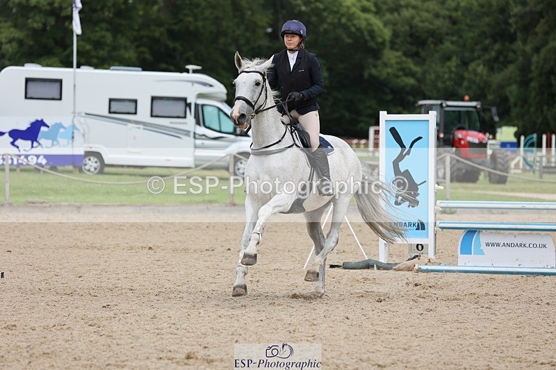 240711-124459-27273 - Cls 122 1.10m Amateur Quali