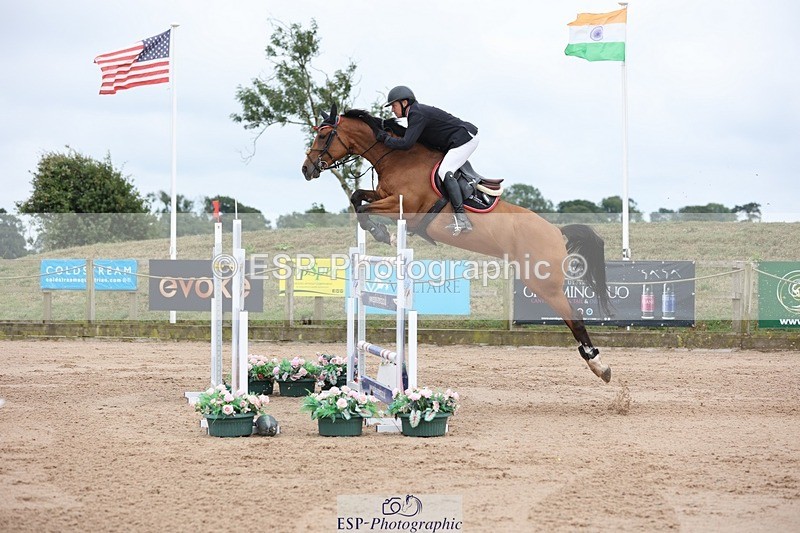 250719-181544-17834 - Cls 7, 3 Star Big Tour Break to End