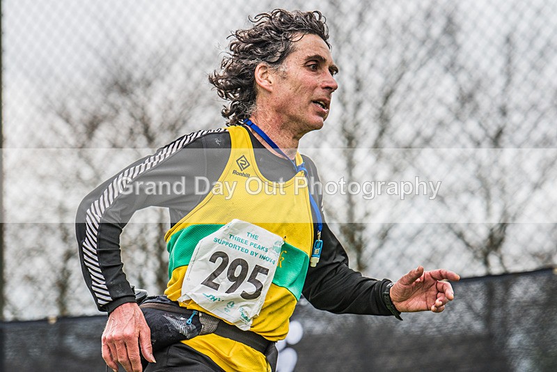 3 Peaks-1728 - The 3 Peaks Race - The Finish - Saturday 29th April 2023