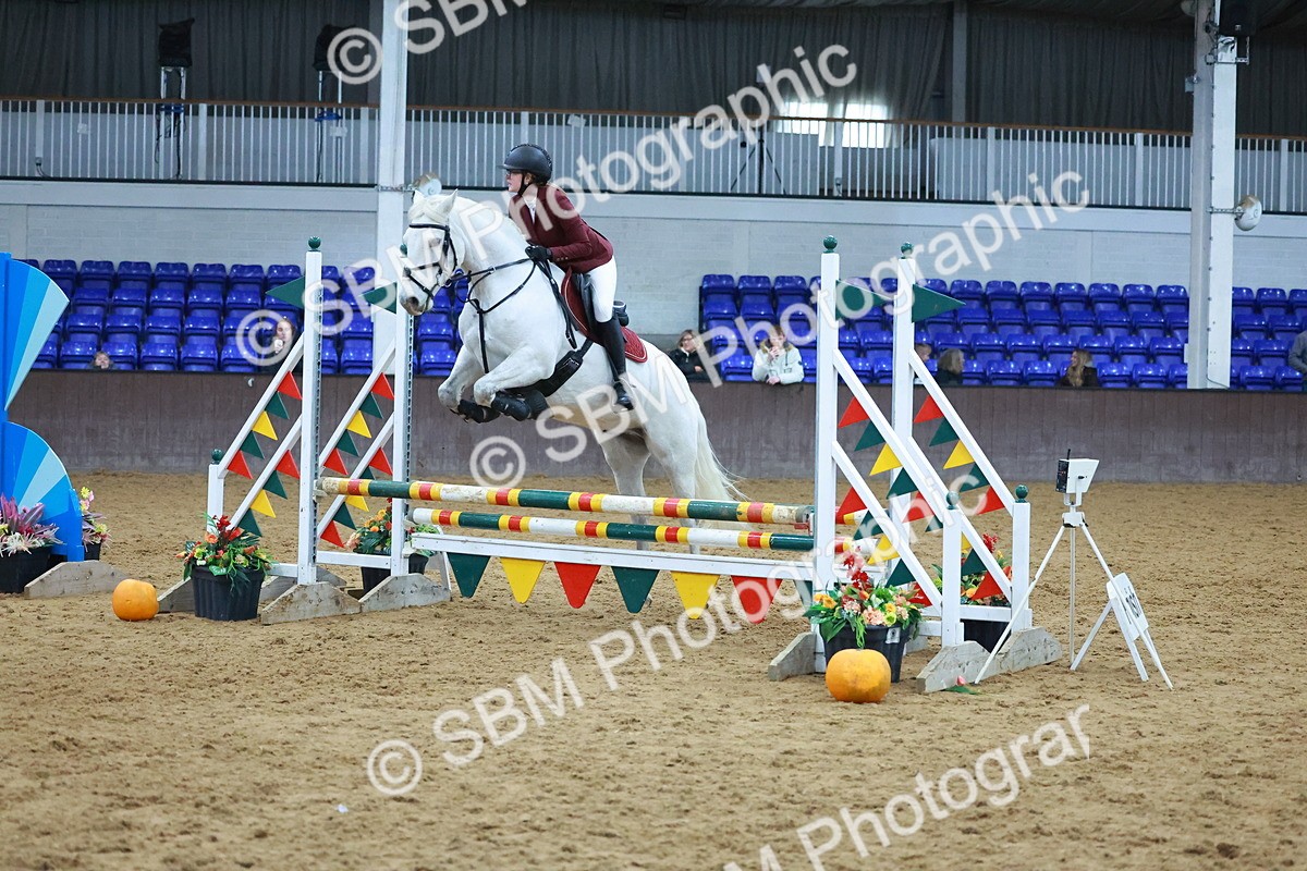 SBM_003689 - Class 4 - Pairs