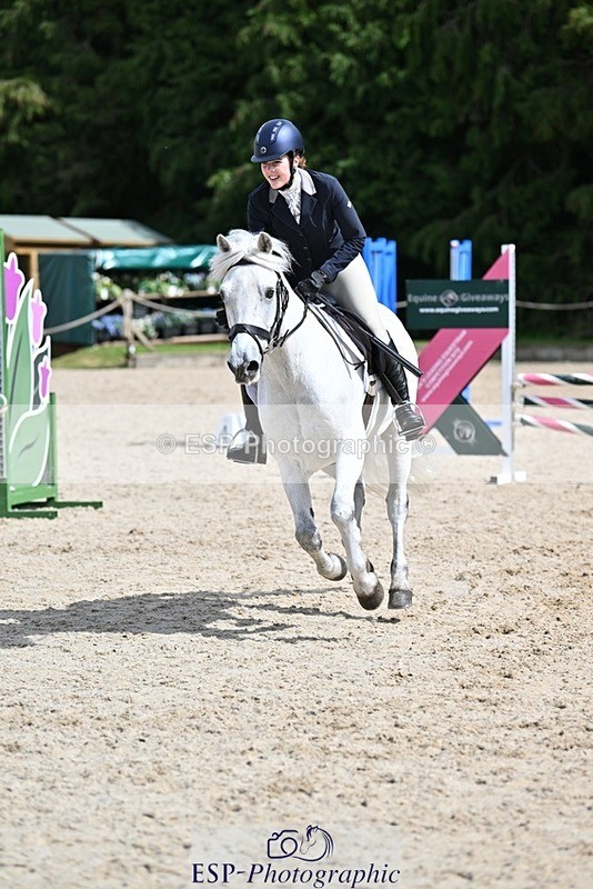 240413-122407-00952 - Cls 5+6 80cm Start to 1pm