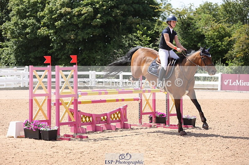 240718A-130259-05372 - Cls 9, 1 Star Bronze Tour 1.10m