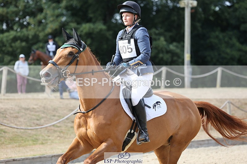 250803A-161323-17368 - R-805-Alana.Lundy-FOREVER.AUTUMN.DS