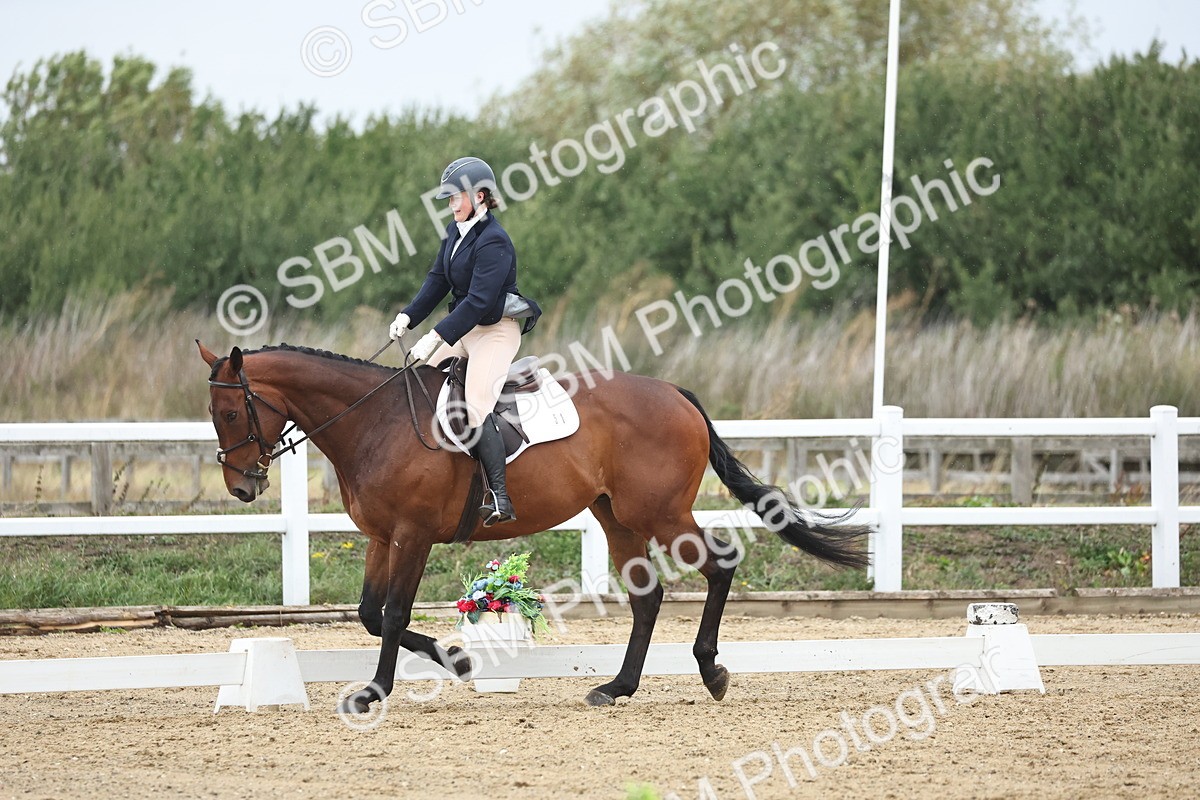 SBM_004265 - Class 8 - Novice 3 Champs