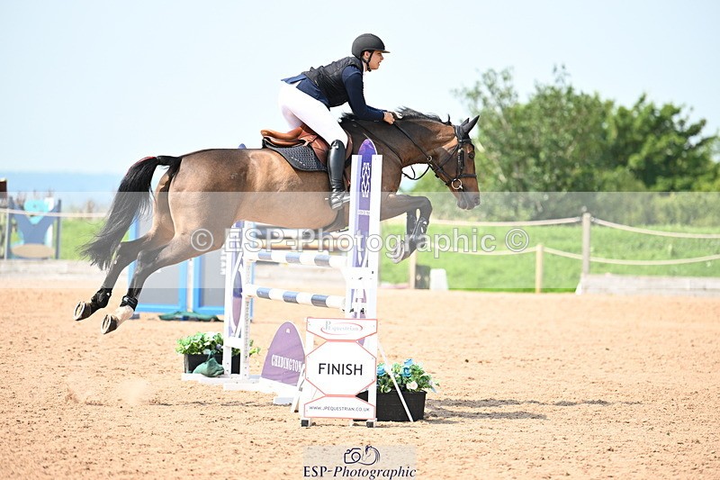 240801A-121013-01508 - Cls 3 Snr 1.20m Open