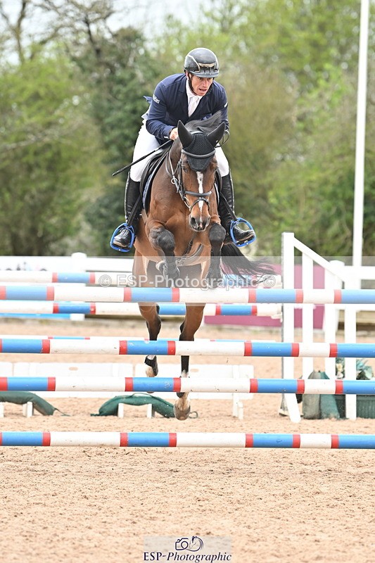 240406A-150111-04080 - Cls 15 Foxhunter