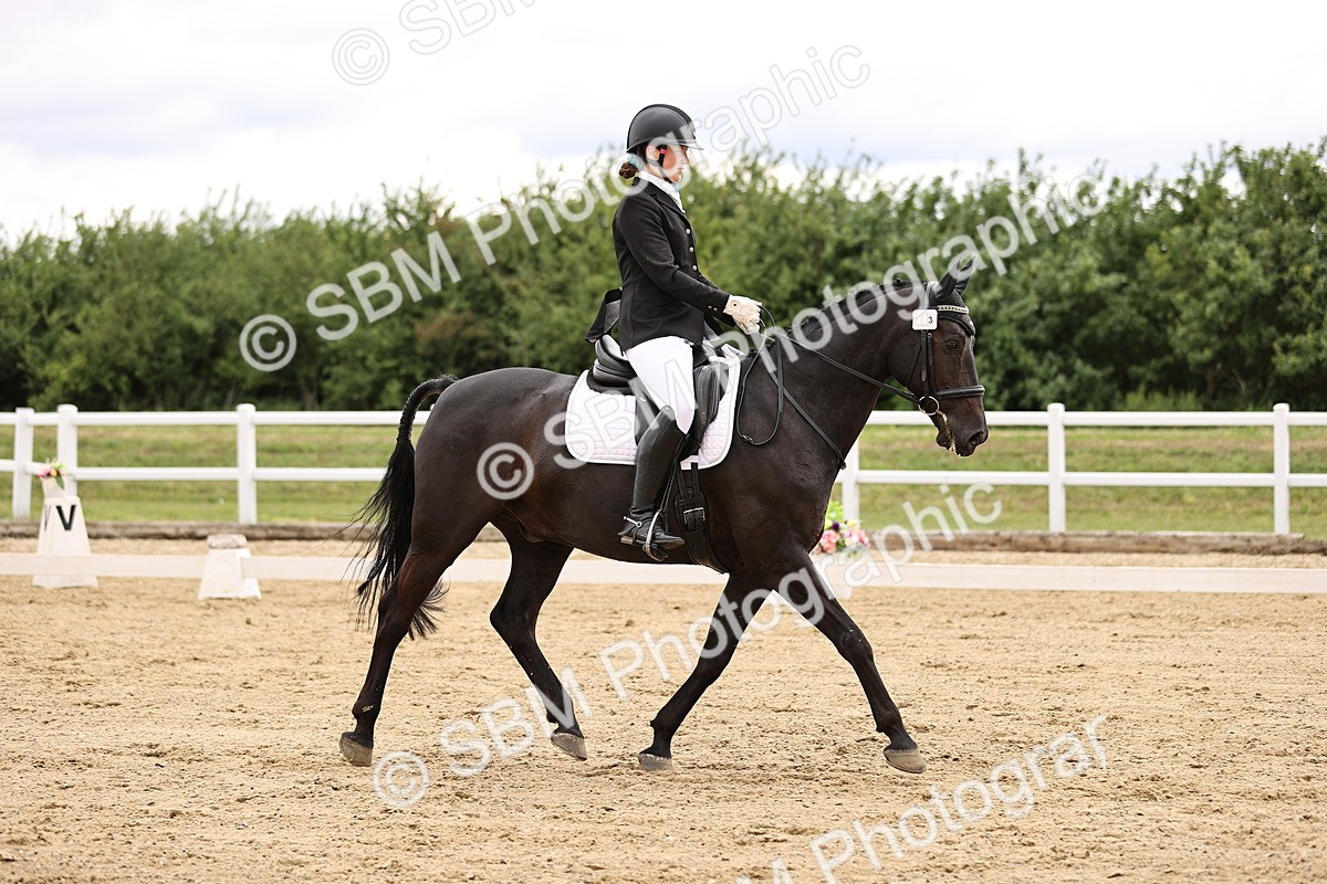 SBM_002037 - Class 2 - Novice 4 - 10.36-11.39
