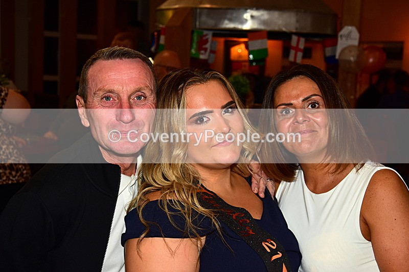 COU-850 - Courtney's 21st