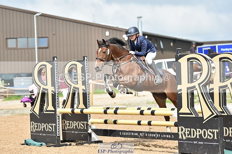 230902A-124410-01187 - Cls 3A Pony Medium 80cm