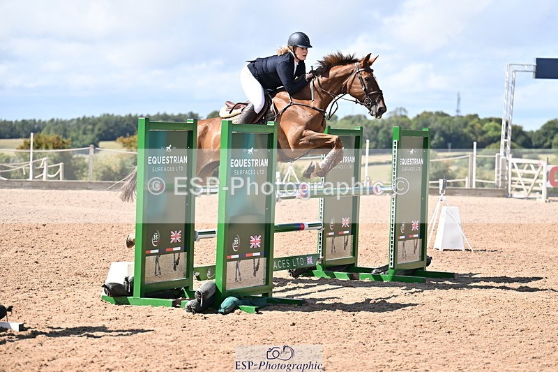 250827B-132057-00540 - Cls 4 Snr Newcomers 1.10m