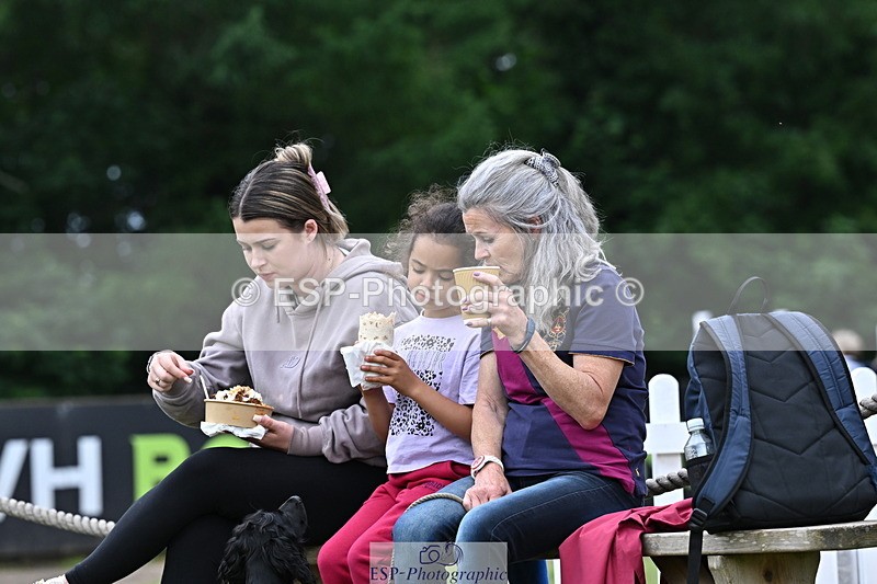 250524A-124355-11032 - Western Counties Crowds