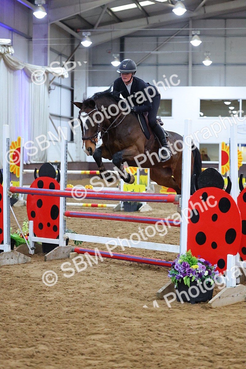 SBM_006711 - Class 26 - Senior Newcomers 1.10m