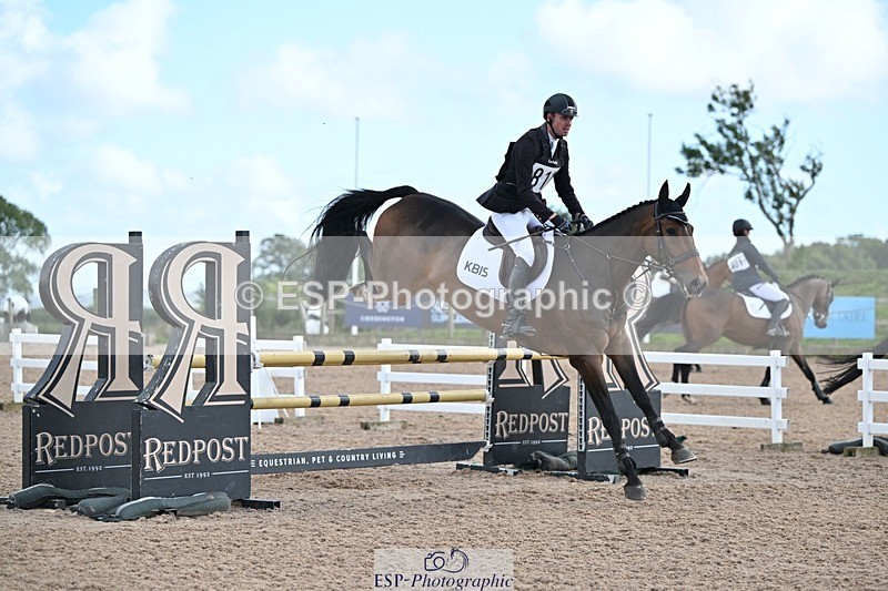 250831-155038-12324 - Q-811-Tom.Rowland