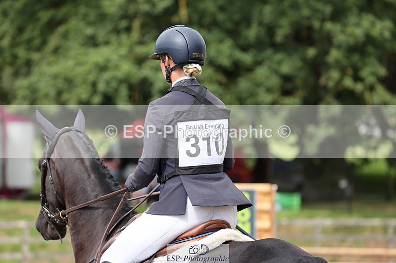 240804-105822-11391 - 310-Dani_Evans-BLACKADDER