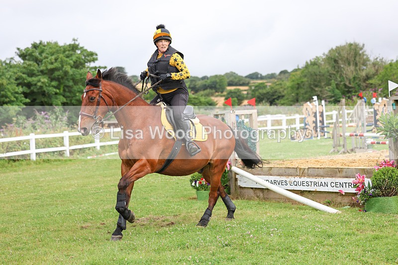 3E7A1054 - Class 4: 70cm Senior