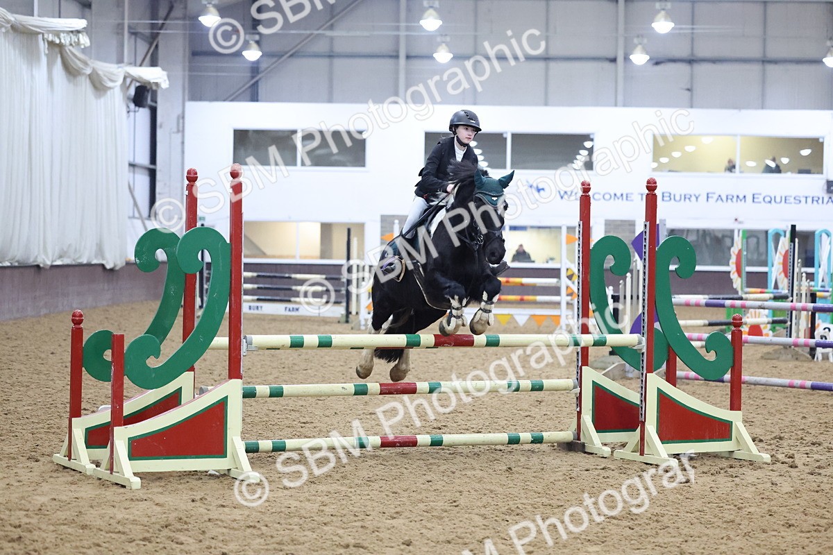 SBM_003351 - Class 11 - Blue Chip Pony Newcomers - 1.00m Open