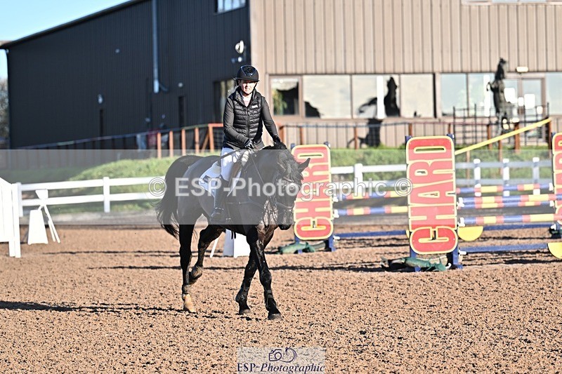 251203-102738-00140 - Cls 1 British Novice and 90cm Open