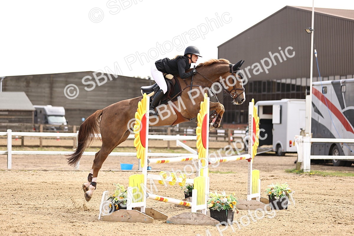 SBM_002412 - Class 11 - Senior newcomers - 1.10m