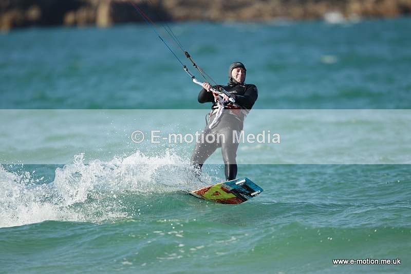 KS 010412 17 - Kite Surfing