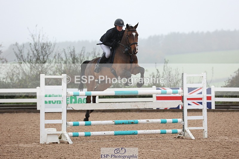 231112A-132716-04470 - Cls 20 Newcomers & 1.10m Open