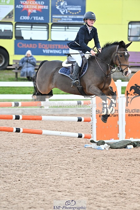 231119A-114959-05520 - Sun Cls 5 Newcomers & 1m Open