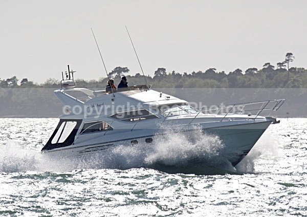 090501 BRIGHT ANGEL IMG_5816 - Flybridge Cruisers