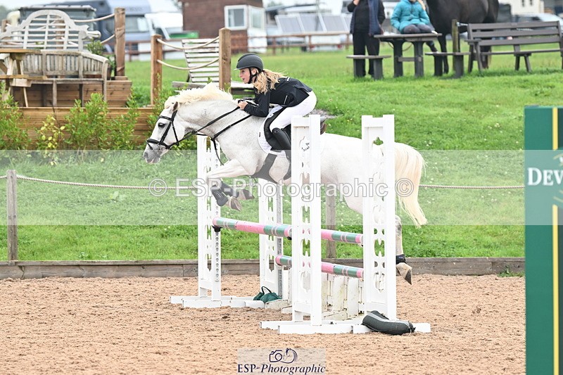 240907A-113705-01008 - Cls 2 Pony Small Team 70cm & 80cm