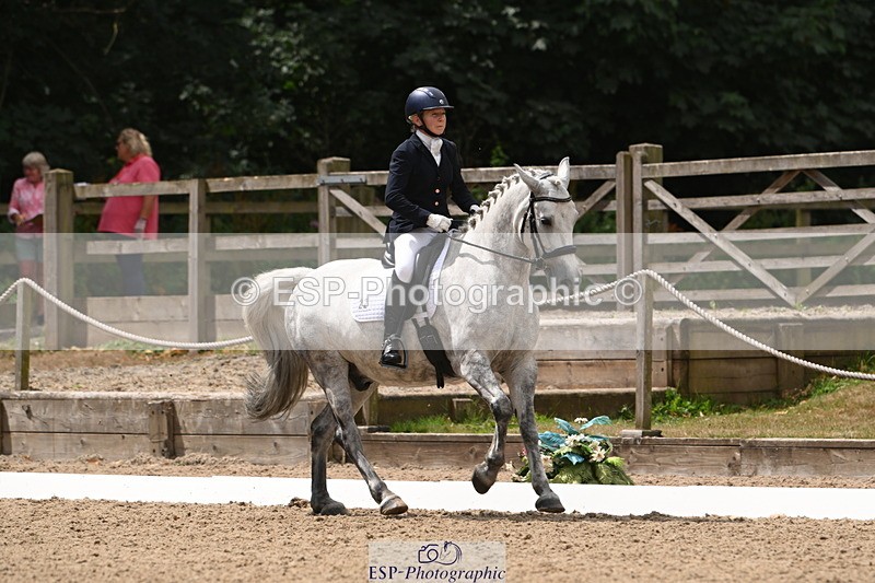 250720A-123137-10328 - 022-Vanessa.Capps-Catch.the.Moment