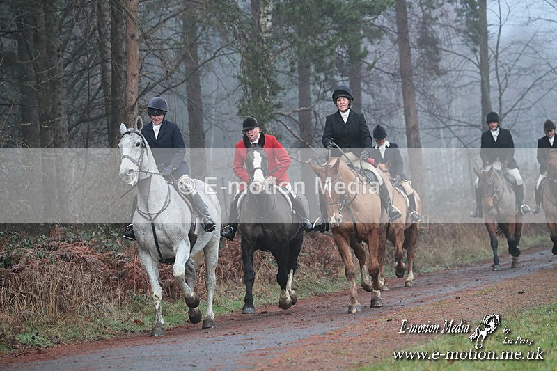 HUPY 261224 380 - Pytchley with Woodland Hunt Boxing Day Meet 26th December 2024