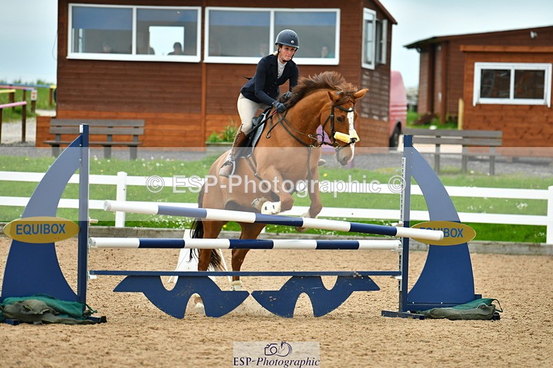 230514A-162712-03579 - Cls 31 1.05m Amateur Quali