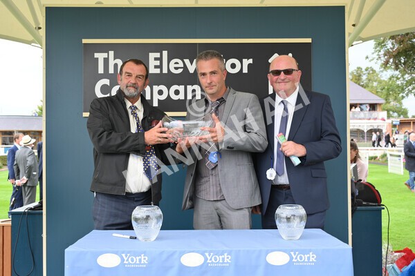 yr04092022r3-58 - Race 3 2.55pm The Elevator Company Garrowby Stakes