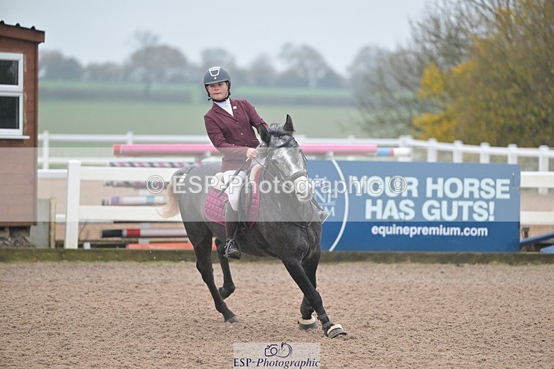 251116-105002-01186 - Cls 4 Pony British Novice and 80cm Open