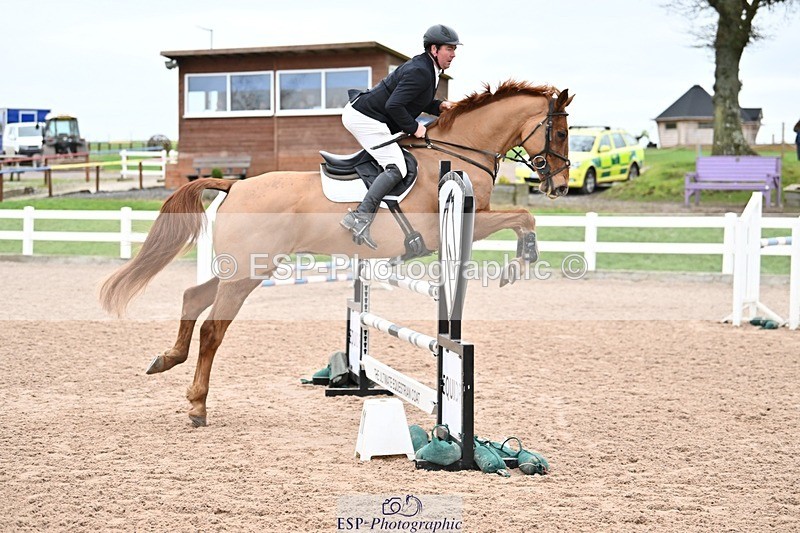 250112-115733-01191 - Cls 19 Snr 1.05m Open