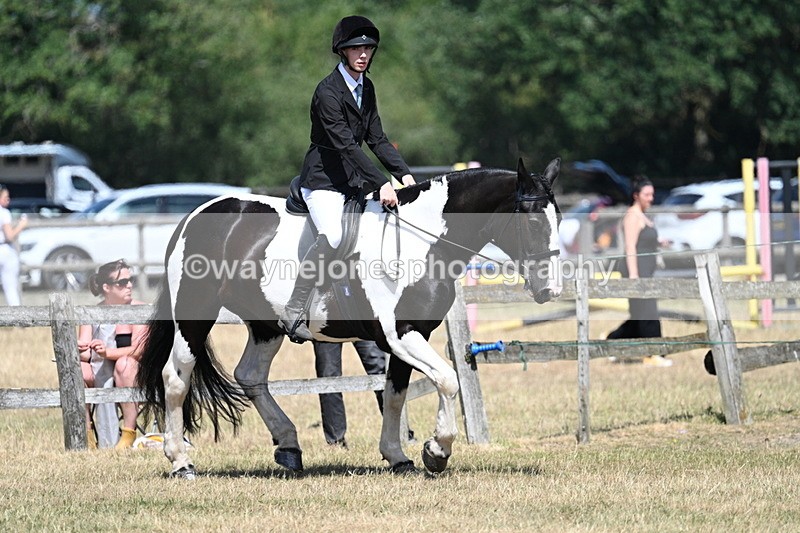 WJ7_3435 - Class 8 Ridden Veterans