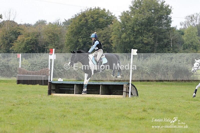  WWHT 171021 2381 - Novice Pairs (0.80m)  17/10/21