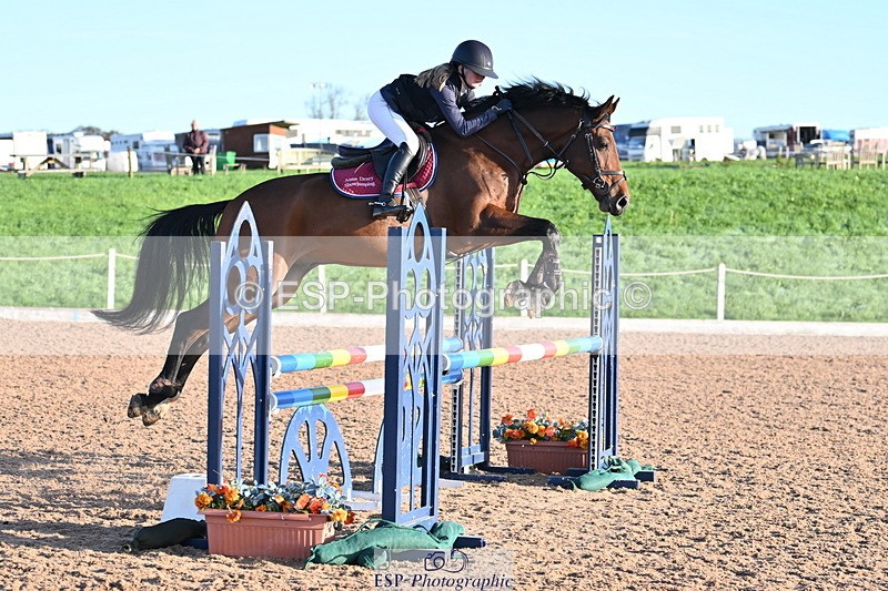 231015A-091101-06876 - Cls 28 Newcomers & 1.10m Open