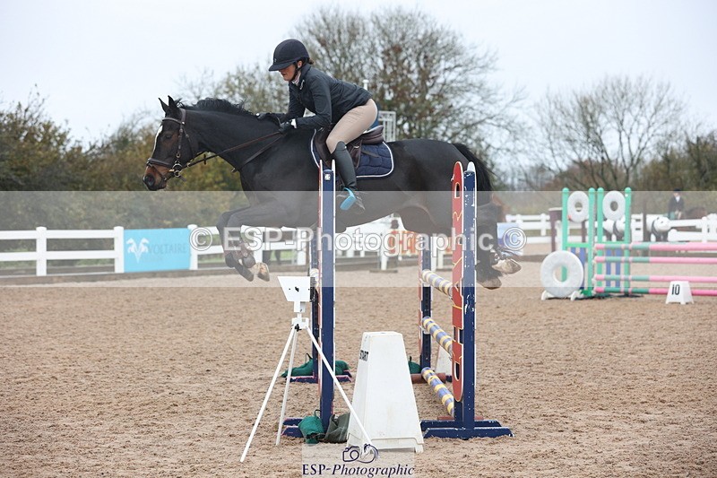 231112A-103724-03370 - Cls 17 Blue Chip Novice Winter Qualifier