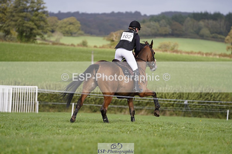 241025-122848-07946 - 102-Holly.Morris-ROYALE.LOUIS