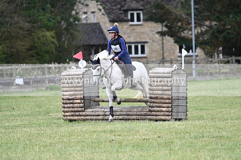 WJ7_5174 - 60cm XC Time 10:17 to 10:49