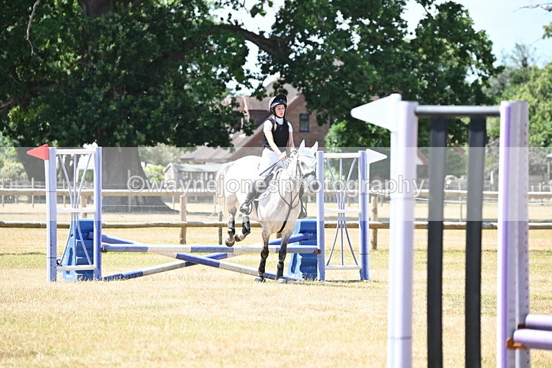 WJ6_5853 - Class 13 Novice 60cm