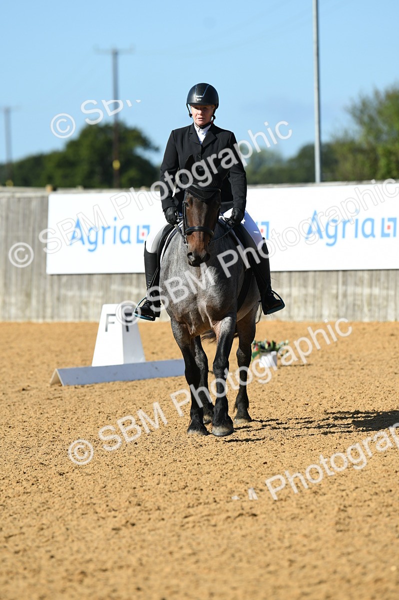 SBM_02335 - D7 Small Tour Championship Prelim 1